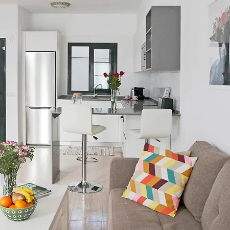 בית נופש Vivienda Luminosa Con Piscina Climatizada